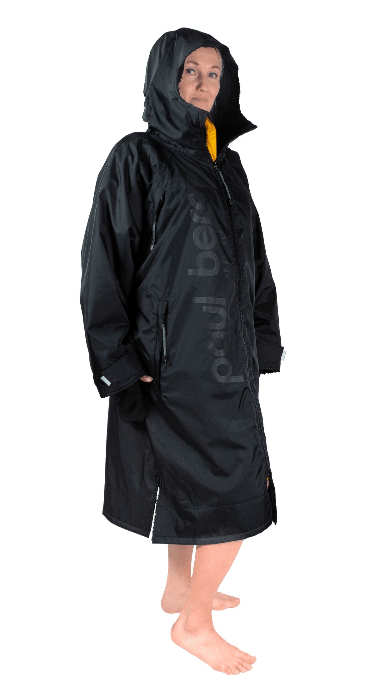 Paul Nordic Changing Robe - Black